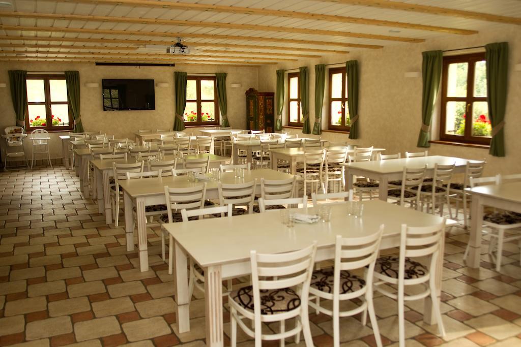 Penzion Malovany Osvetimany Exterior foto