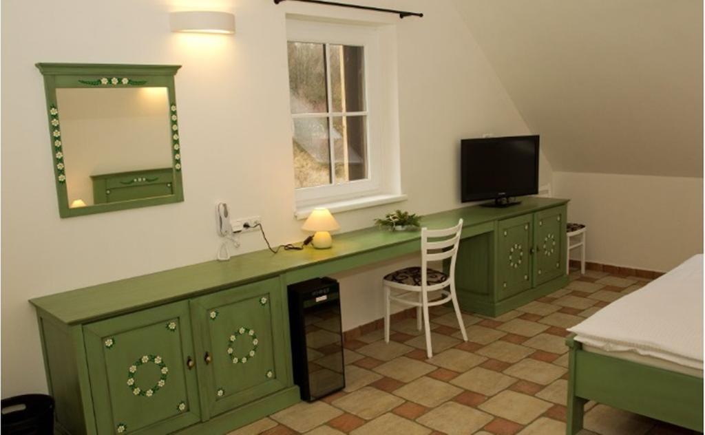 Penzion Malovany Osvetimany Zimmer foto